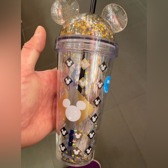 Disney Starbucks cup - Picture 1 of 2